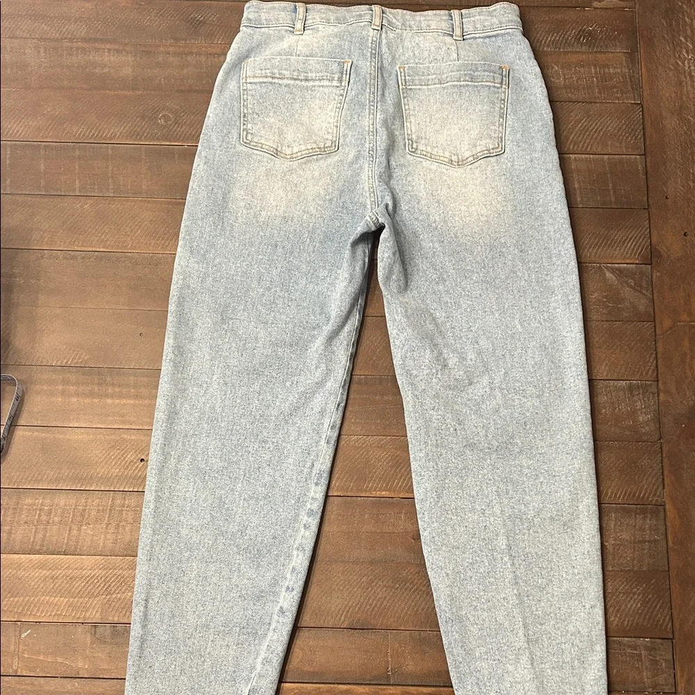 Boden Denim Barrel Leg Jeans - Picture 4 of 10